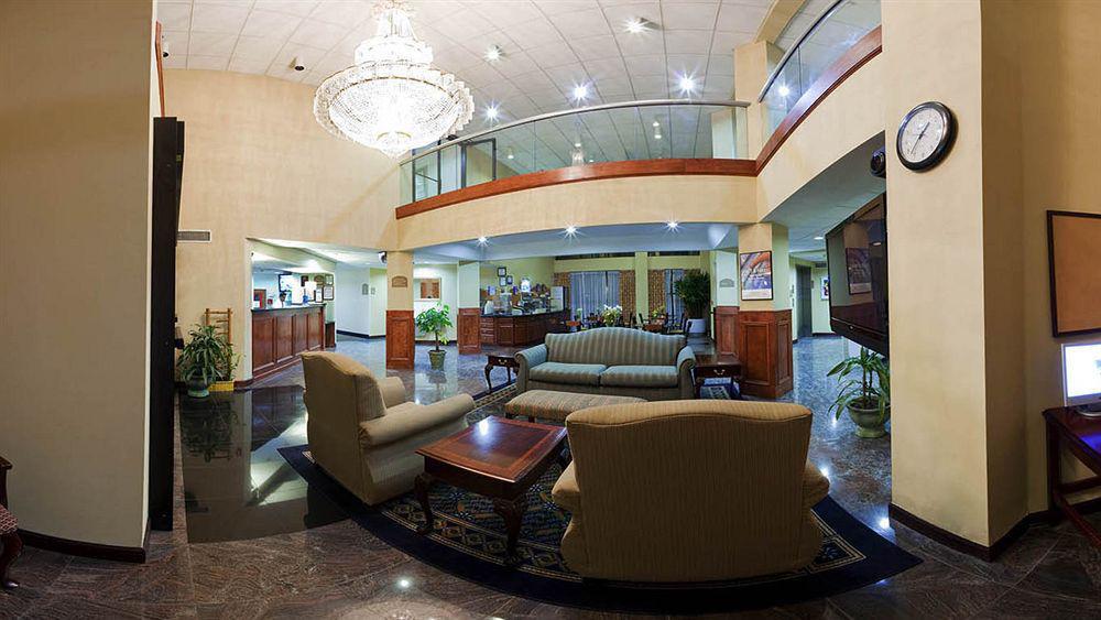 Holiday Inn Express Hotel & Suites Lawrenceville By Ihg Ngoại thất bức ảnh