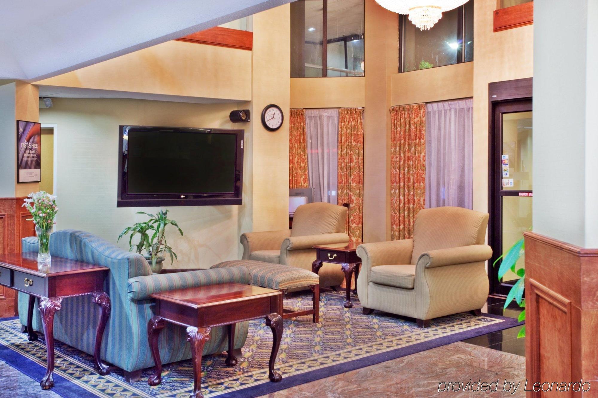 Holiday Inn Express Hotel & Suites Lawrenceville By Ihg Ngoại thất bức ảnh