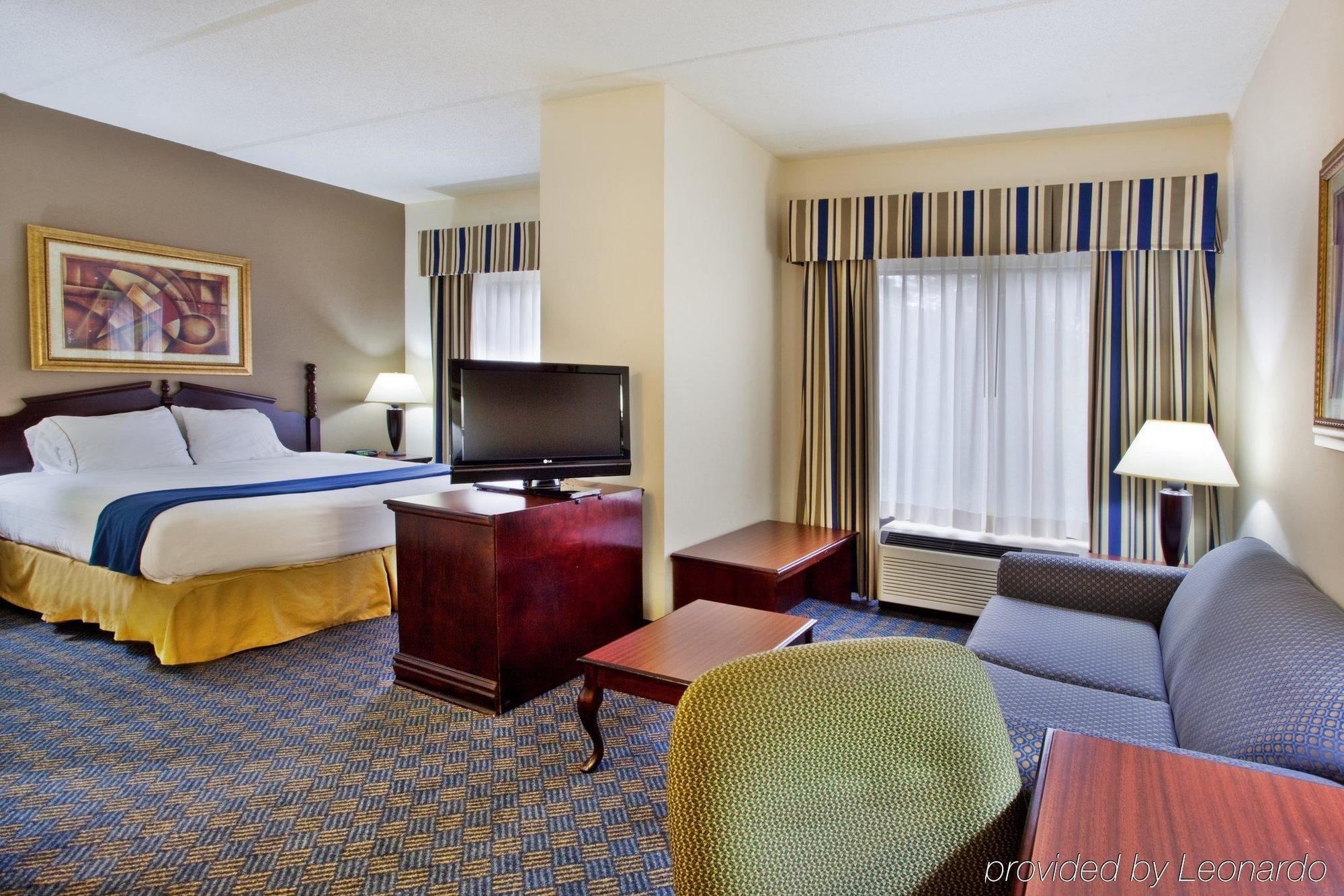 Holiday Inn Express Hotel & Suites Lawrenceville By Ihg Ngoại thất bức ảnh