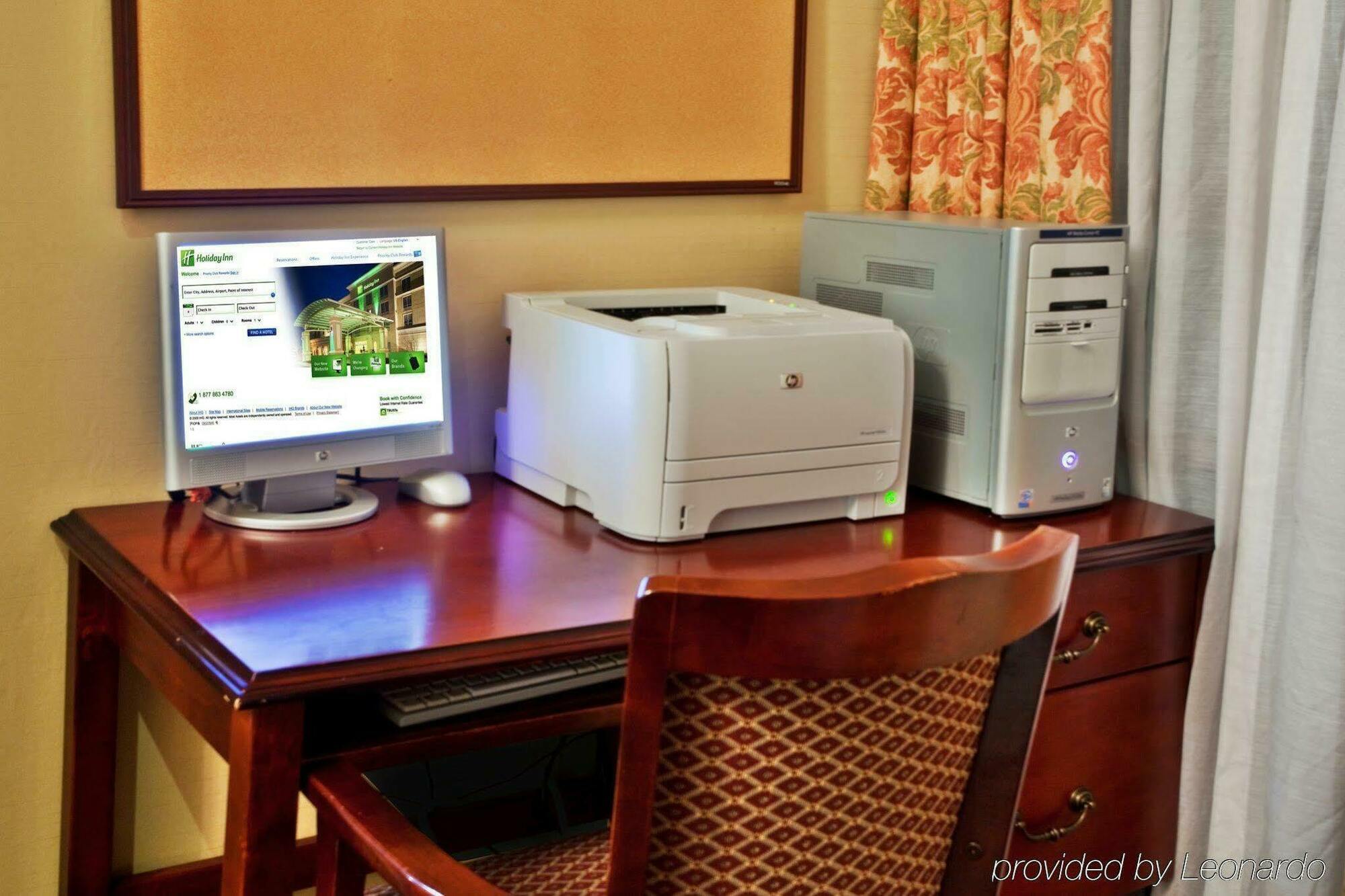 Holiday Inn Express Hotel & Suites Lawrenceville By Ihg Ngoại thất bức ảnh